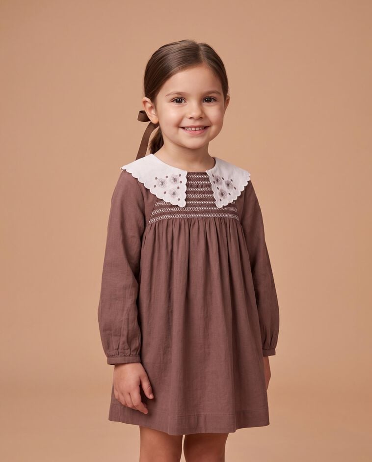 Vestido nido de abeja marr&oacute;n ni&ntilde;a