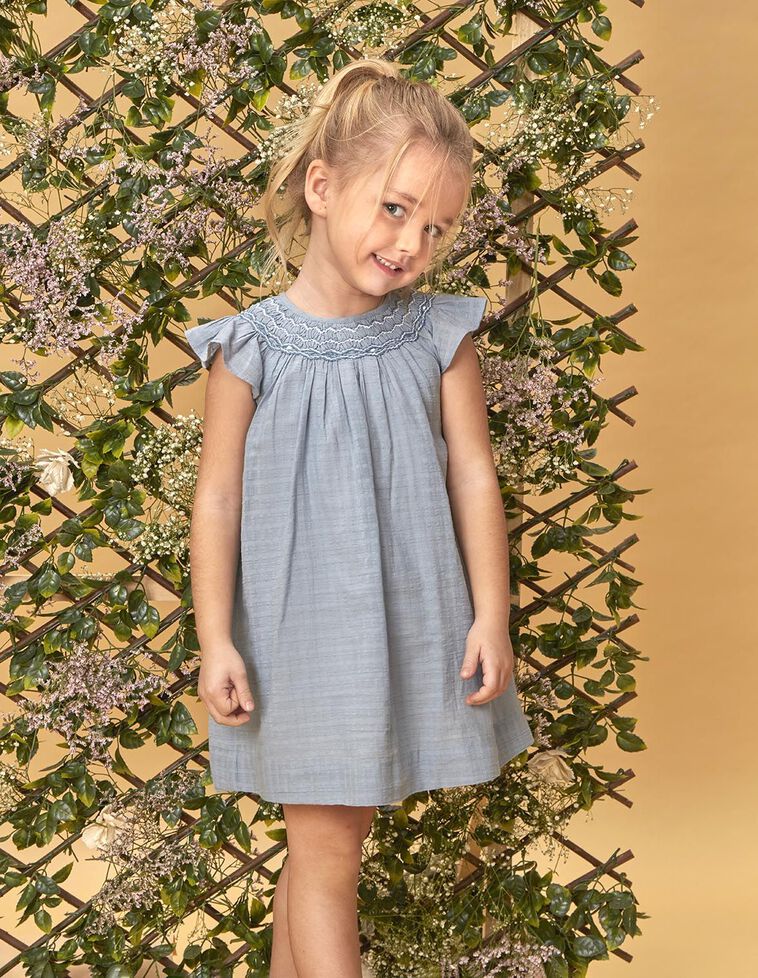Vestido liso con nido de abeja a mano a contraste gris