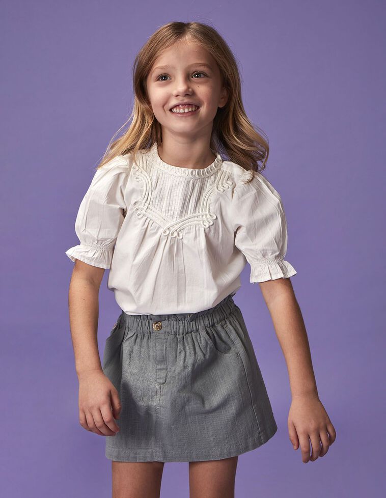 Blusa detalle jaretas blanco