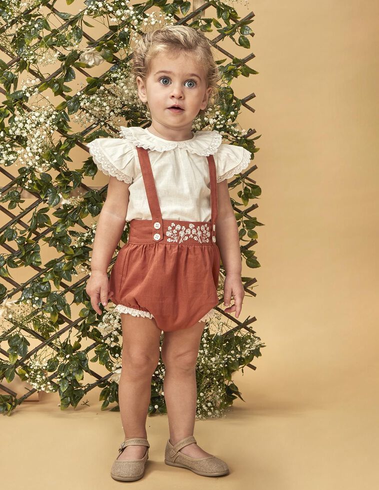 Blusa cuello peter pan blanco con lino