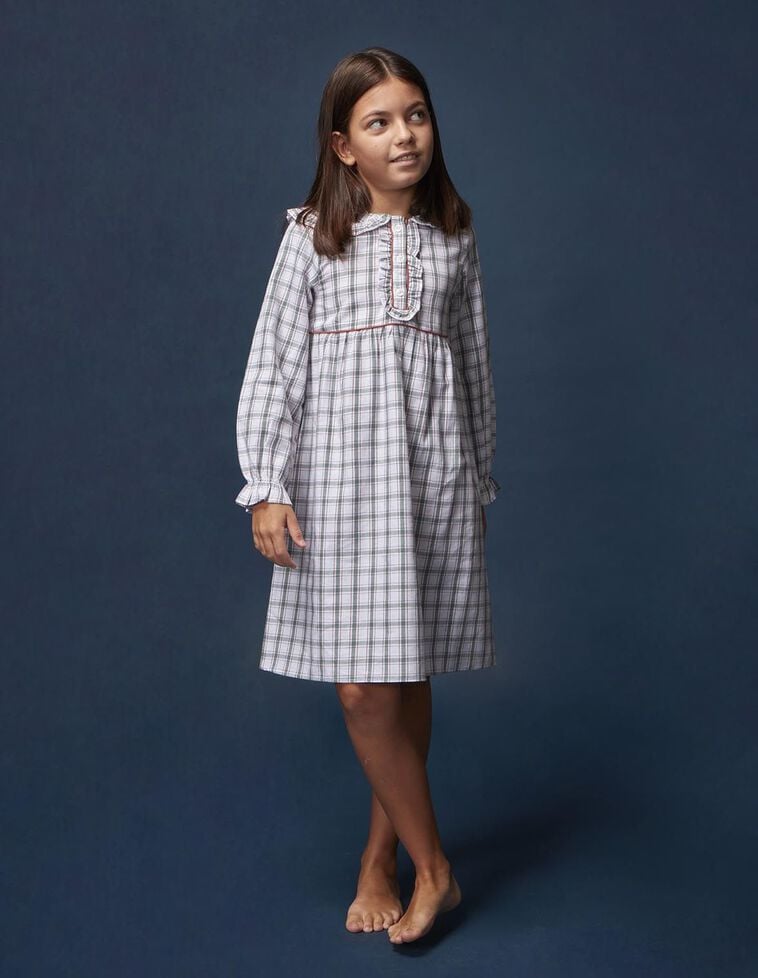 Camisón de cuadros con vivo a contraste verde